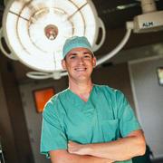 Tim Van Mulders, verpleegkundige operatiekwartier OLV Ziekenhuis Aalst