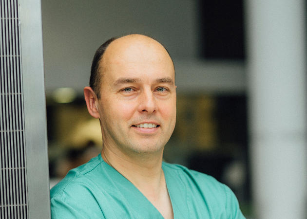 Dr. Peter Schatteman