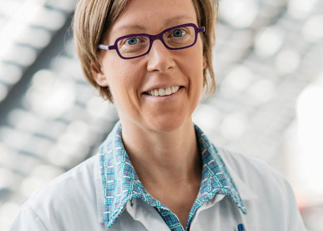 dr. Veerle Casneuf
